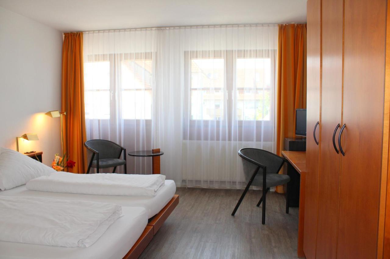 Hotel Lamm Nufringen Ngoại thất bức ảnh