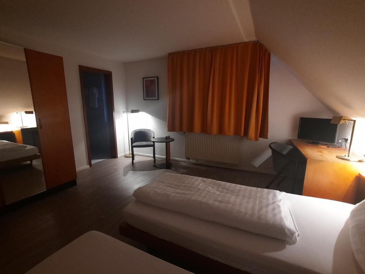 Hotel Lamm Nufringen Ngoại thất bức ảnh