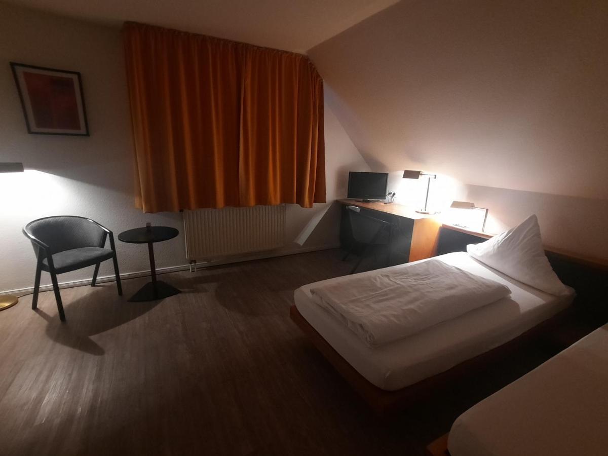 Hotel Lamm Nufringen Ngoại thất bức ảnh