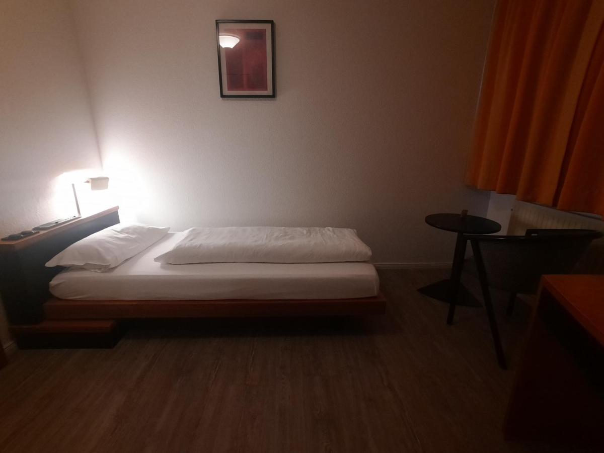 Hotel Lamm Nufringen Ngoại thất bức ảnh